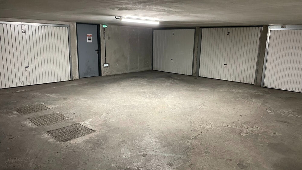 Vente Parking/Garage A vendre garage en sous-sol - Boulevard Yves Farge Lyon 7