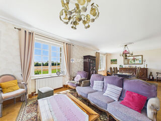  Maison  vendre 8 pices 206 m