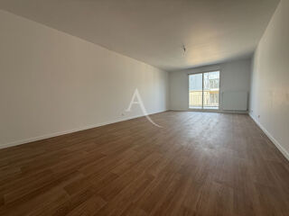  Appartement à louer 3 pièces 69 m²