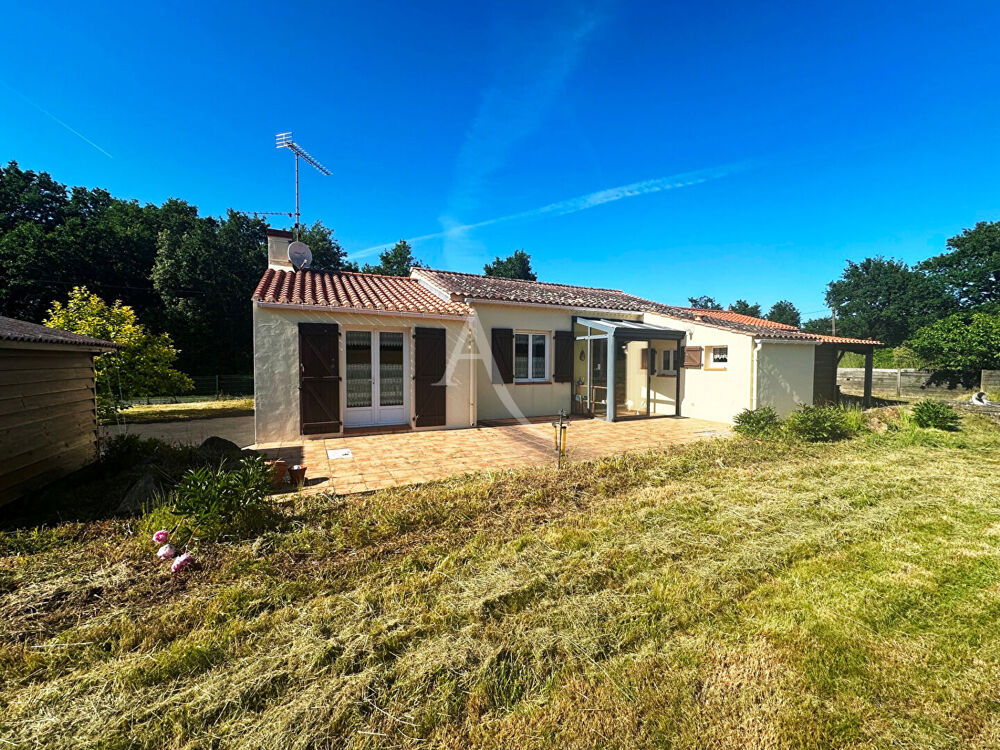 Maison 5 pièces 97 m² · à Le Fenouiller · 97 m² · 249 900 €
