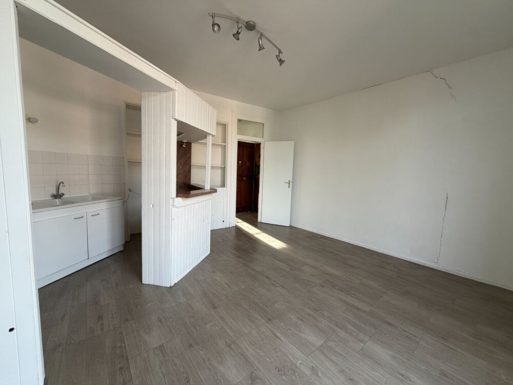 APPARTEMENT T2 CENTRE PONT DE BEAUVOISIN