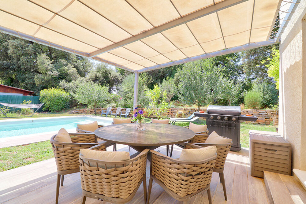 Vente Maison VILLA TYPE 6 AVEC JARDIN PAYSAGE PISCINE CHAUFFEE GARAGE A GREOUX LES BAINS Greoux les bains