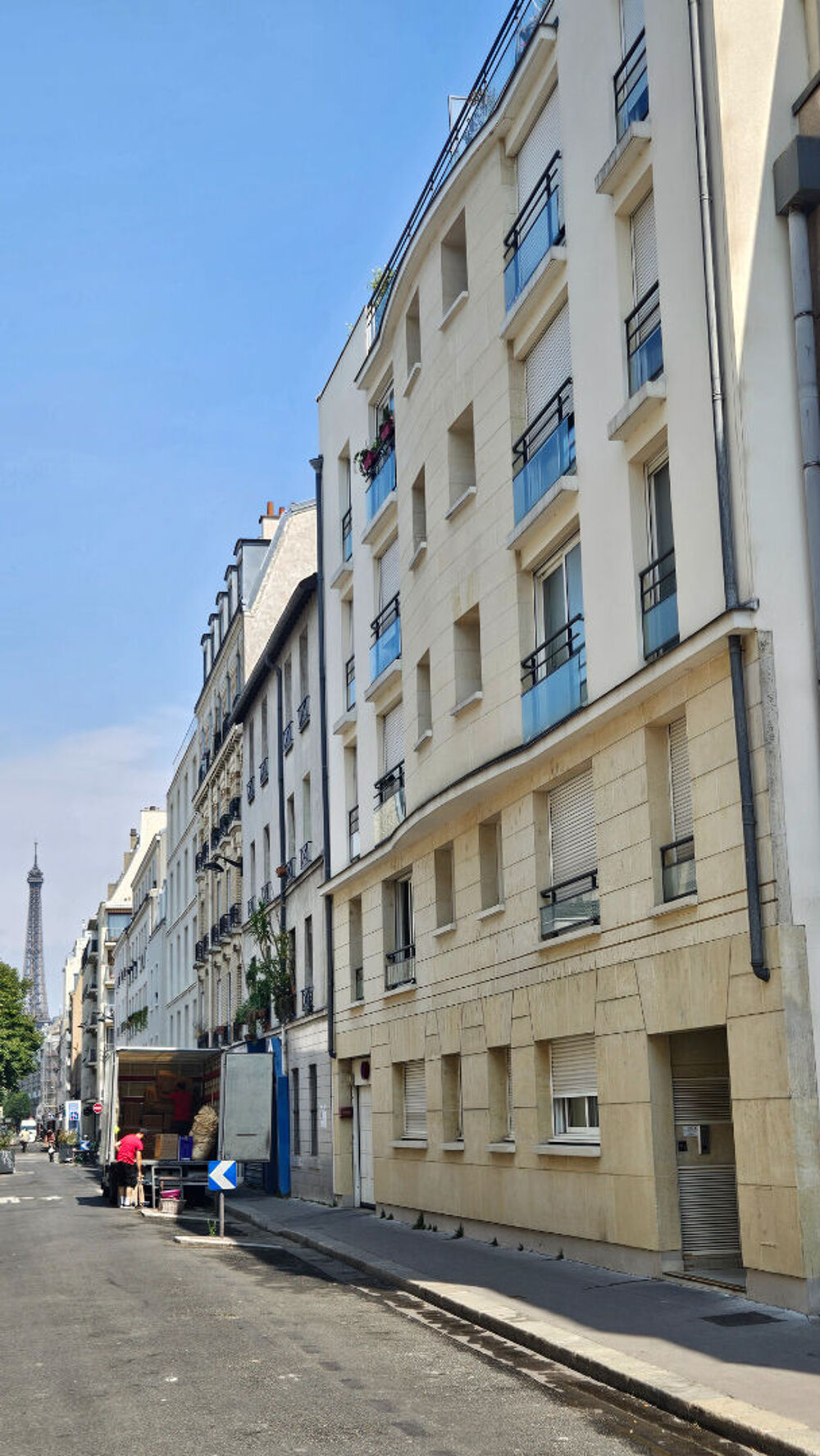 Location Appartement BEAU 2 PIECES + PARKING Paris 15