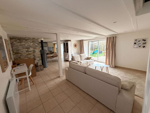   Maison lumineuse et au calme avec piscine hors-sol Maison - 4 pièce(s) - 82 m²