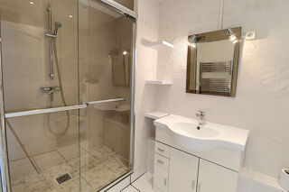  Appartement à louer 1 pièce 26 m²