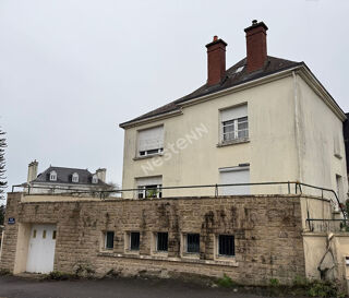 Maison 6 pièces 130 m² · à Ploërmel · 130 m² · 211 000 €
