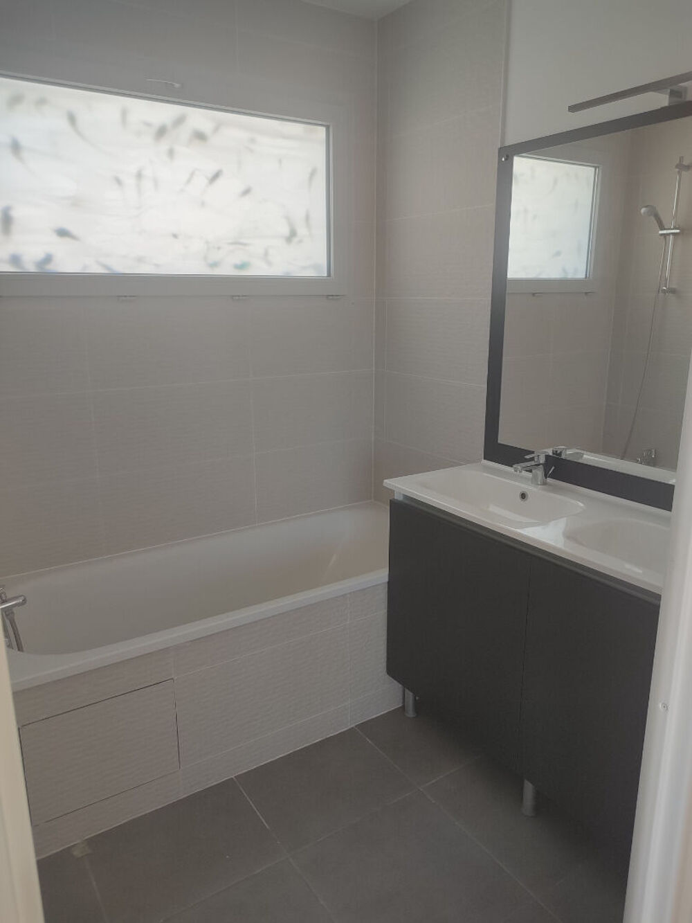 VILLA T5 Climatisé, JARDIN PISCINABLE, TERRASSE ET GARAGE À TOURNEFEUILLE