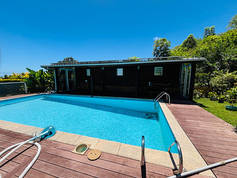 � vendre  Maison Sainte-Suzanne (97441)