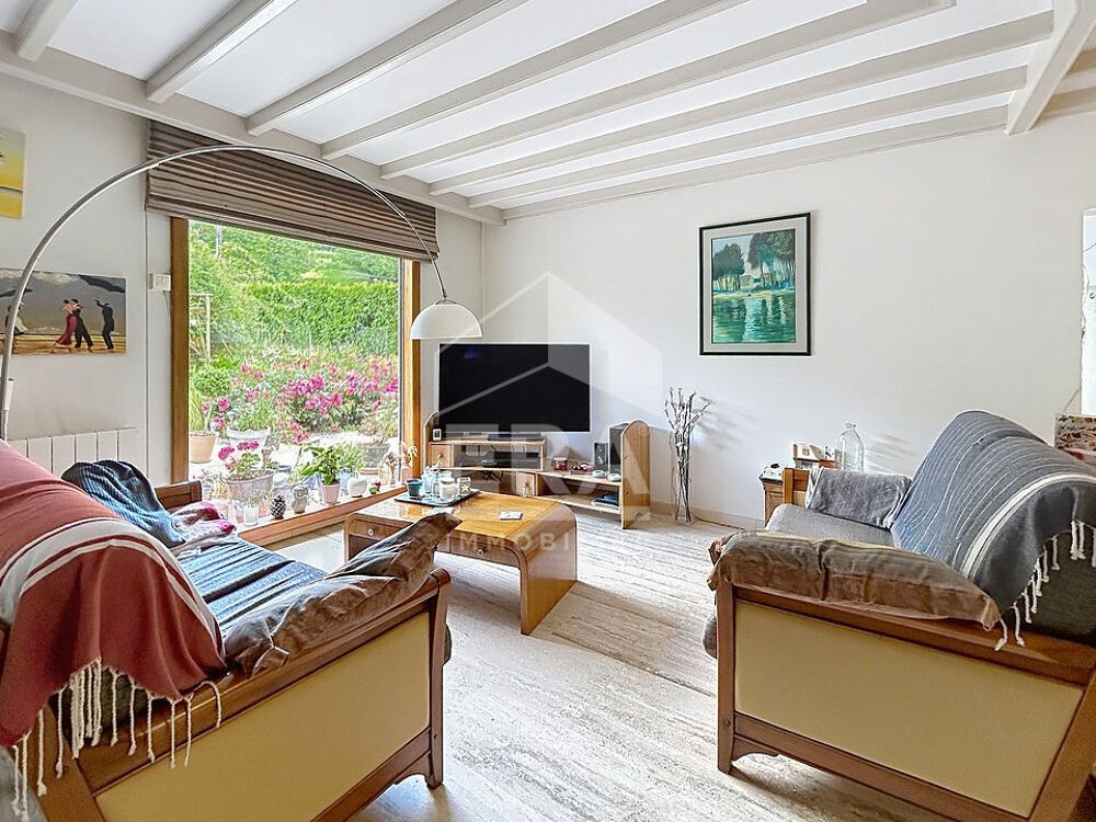 A VENDRE GUILLERVAL 91690 MAISON DE CARACTERE 205M2
