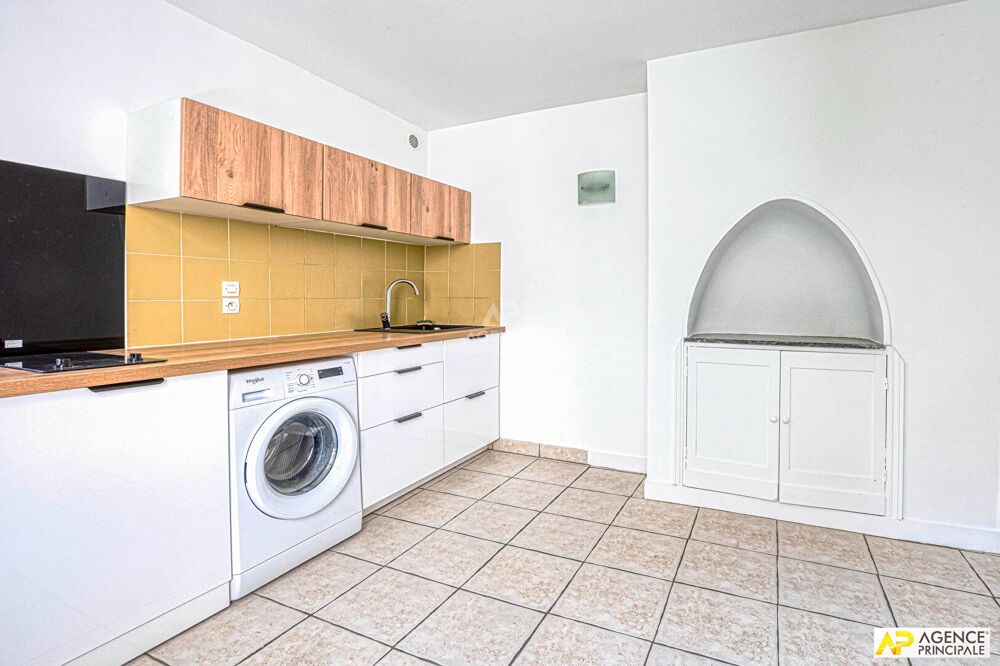 Vente Appartement Versailles Notre-Dame Appartement 2 pièces 32.93 m² carrez situé au 1er étage Versailles