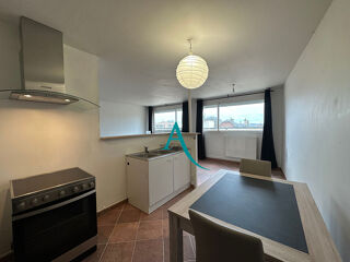  Appartement à louer 1 pièce 39 m²