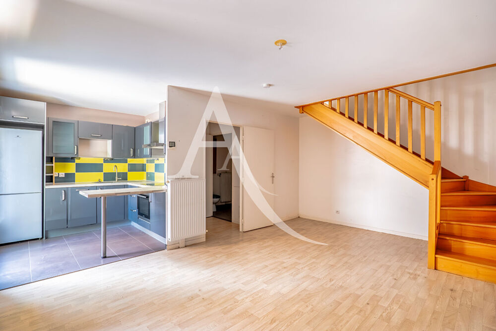 T4 Duplex avec jardin, bon état générale