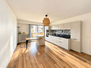 Vente Appartement Appartement 4 pièces avec balcons, cave et parking Fontenay sous bois