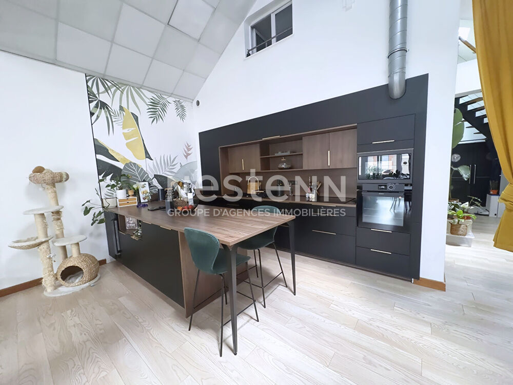 Loft de 147.68 m2 en plein coeur de Limoges, secteur Mairie