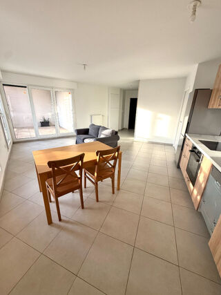  Appartement � louer 3 pi�ces 66 m�