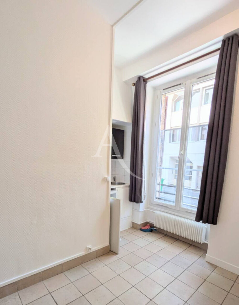 Vente Appartement Appartement  studio rdc en haut Paris 13