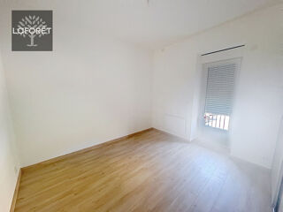  Appartement à louer 3 pièces 79 m²