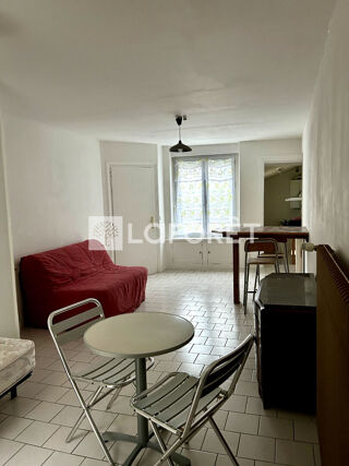  Appartement à louer 1 pièce 31 m²