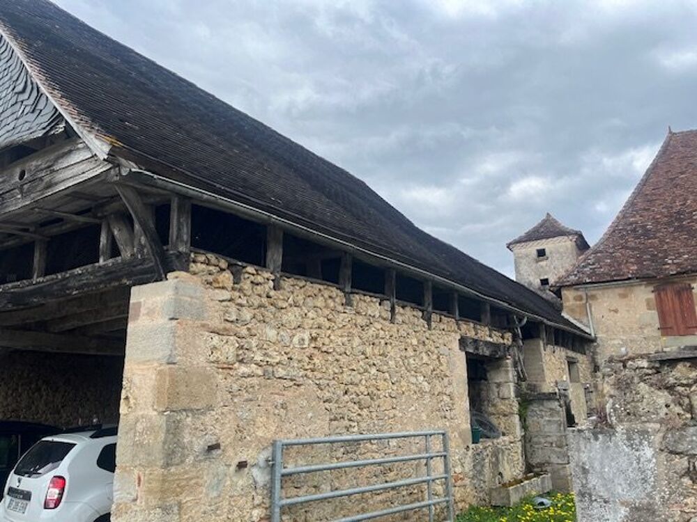 Maison de caractére à rénover aux portes du lot