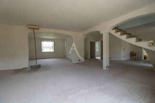  Maison � vendre 10 pi�ces 270 m�