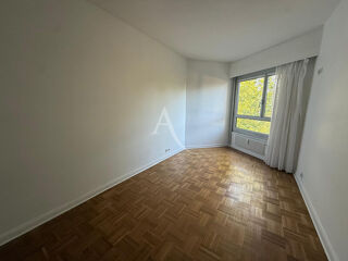  Appartement à louer 2 pièces 48 m²