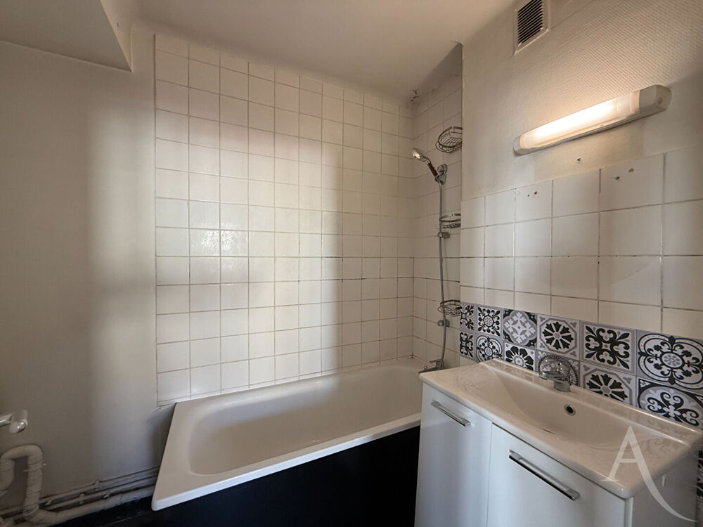 Vente Appartement CAEN Appartement de trois pièces. Caen