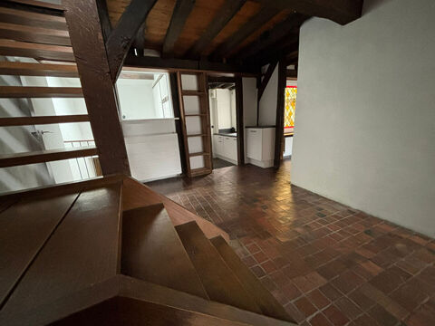  Appartement � louer 5 pi�ces 179 m�