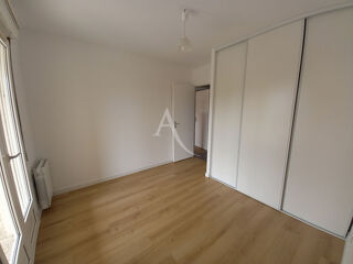  Appartement à louer 2 pièces 41 m²