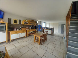  Maison � vendre 7 pi�ces 250 m�