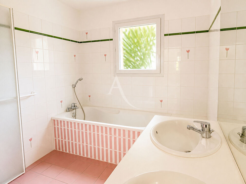 Vente Maison CESTAS/PIERROTON : Maison de plain-pied 118m2 avec Garage. Cestas