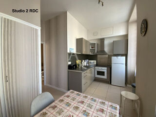  Immeuble à vendre 7 pièces 163 m²