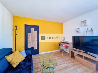  Appartement à louer 3 pièces 48 m²