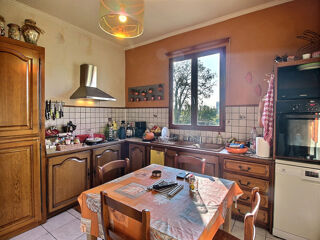  Maison  vendre 10 pices 299 m