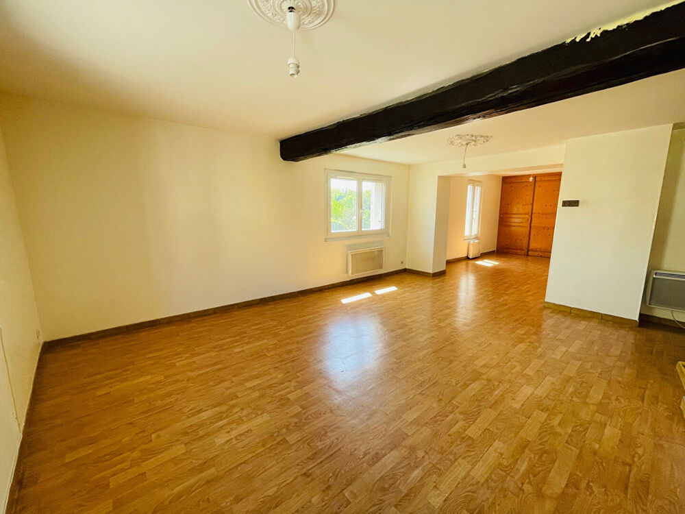 Ensemble immobilier Nanteuil Les Meaux 150 m2