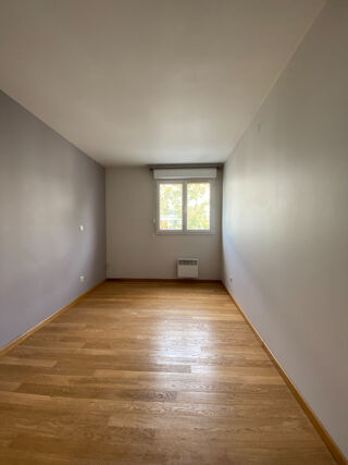  Appartement à louer 3 pièces 66 m²