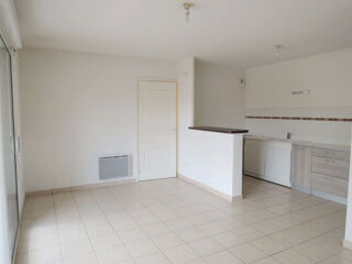  Appartement à louer 2 pièces 43 m²