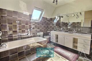  Maison à vendre 6 pièces 145 m²