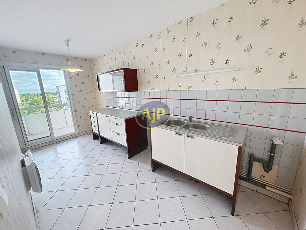 Vente Appartement Appartement Merignac 4 pièce(s) 75 m2 - Tram A Merignac