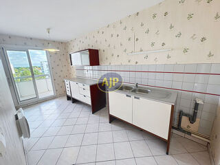 Vente Appartement Appartement Merignac 4 pièce(s) 75 m2 - Tram A Merignac