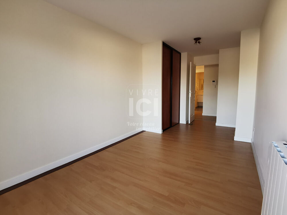 Location Appartement Appartement Orvault 3 pièce(s) avec balcon et stationnement en plein coeur de Petit Chantilly Orvault