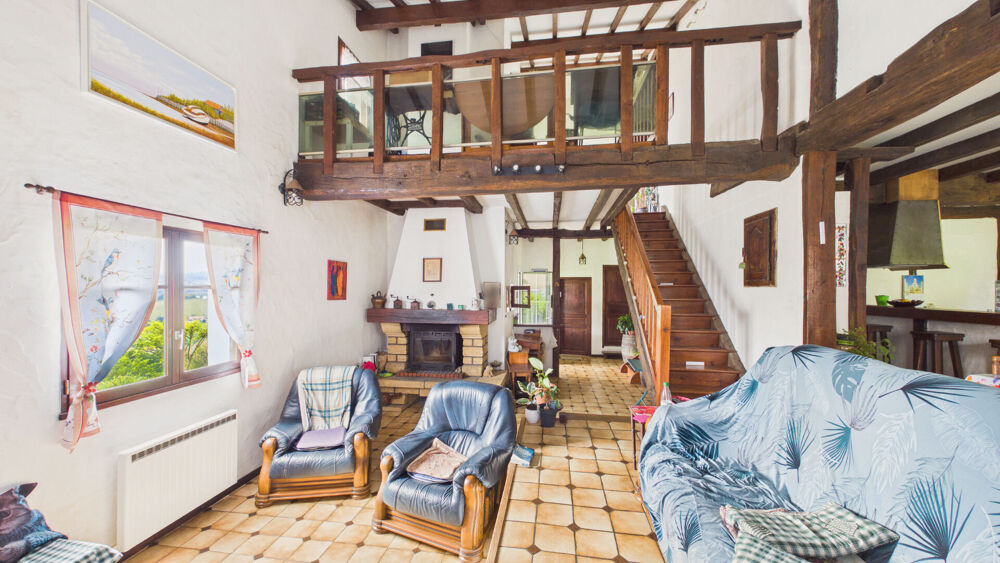 Maison basque 178 m² avec terrain de 15 000 m² - Ayherre