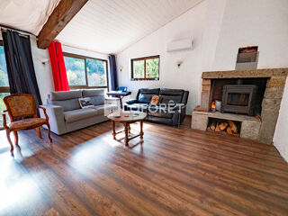  Maison  vendre 10 pices 300 m