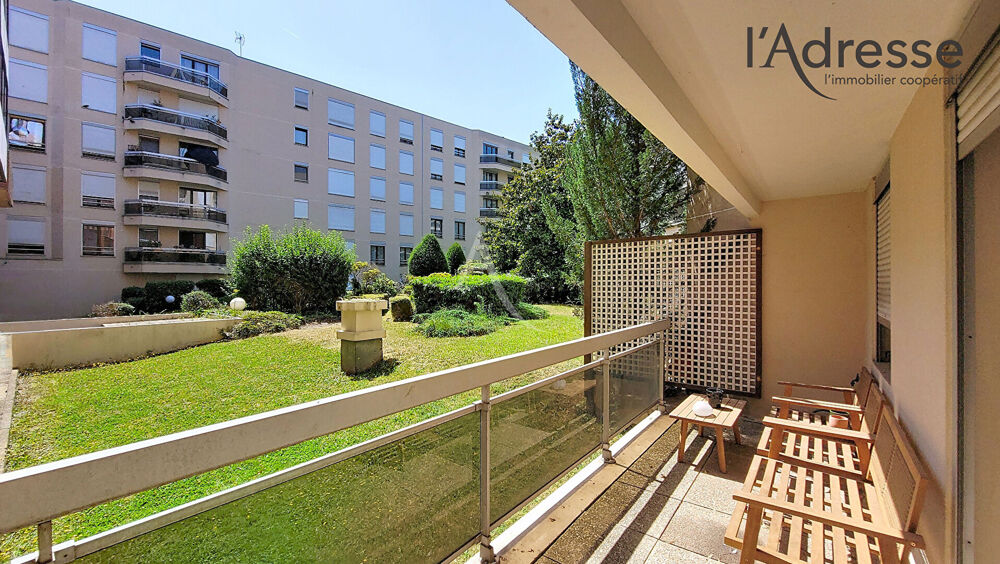PUTEAUX/ Proche la Défense - Appartement 3 pièces de 70m² avec 2 Terrasses, Cave et Parking