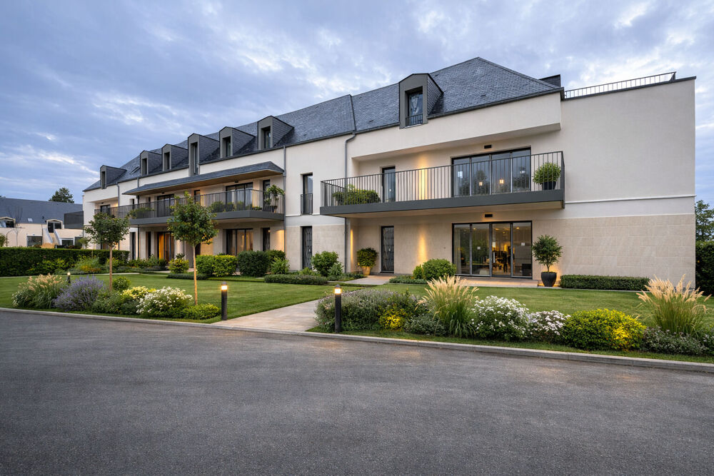 Vente Appartement Appartement  4 pièces  avec Jardin Terrasse et 3 parkings Fondettes