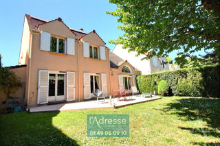  Maison à vendre 9 pièces 218 m²