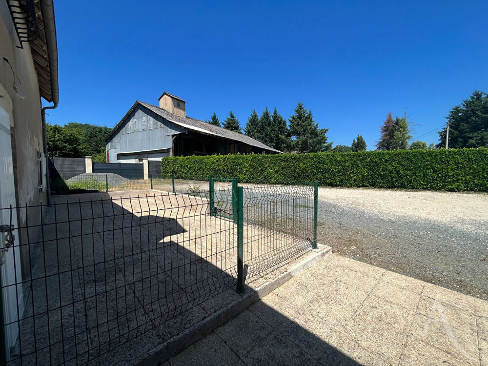 Location Appartement Les Aix d'Angillon - Appartement T2 avec terrasse Les aix d angillon