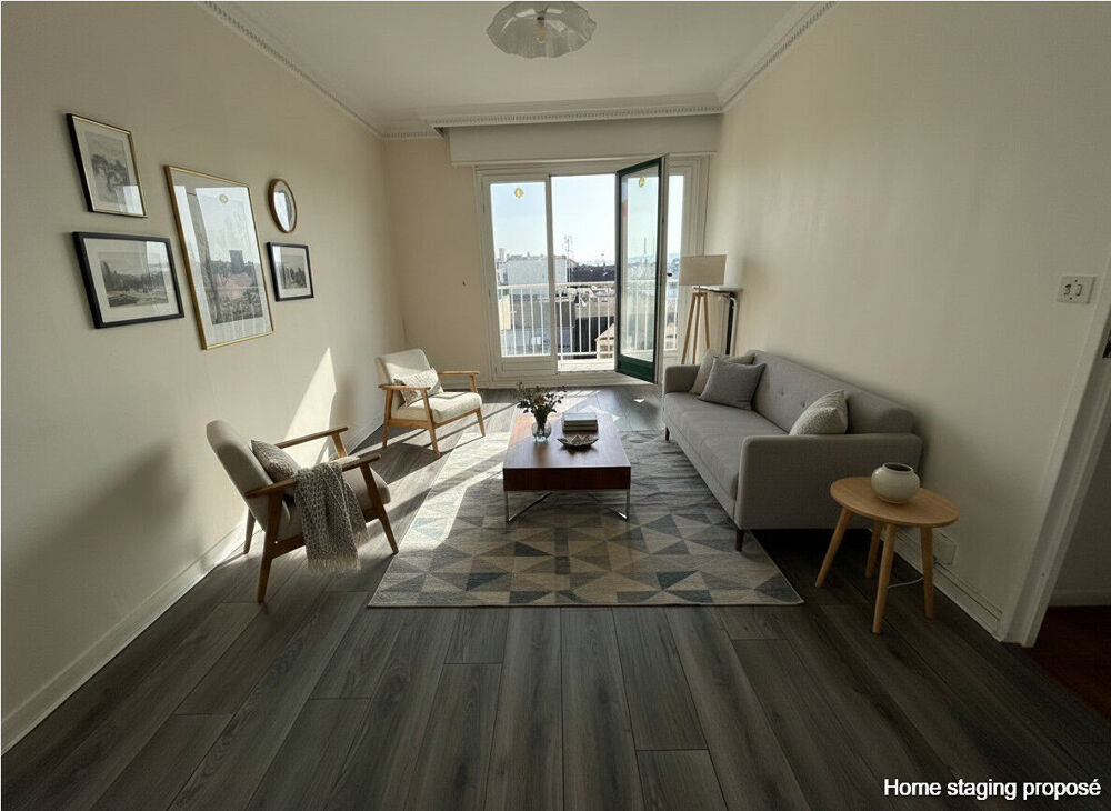 Appartement F2 à Mantes la jolie, balcon, place de stationnement au centre ville