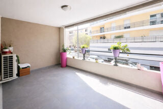  Appartement � vendre 4 pi�ces 82 m�