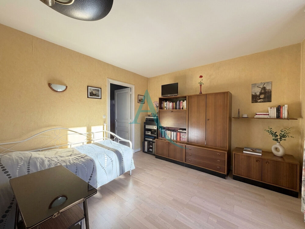 Vente Maison Maison Vert Le Petit 7 pièce(s) 114 m2 Vert le petit