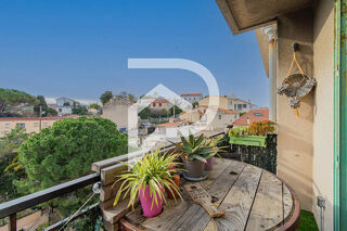  Appartement  vendre 4 pices 120 m Marseille
